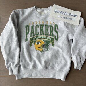 Vintage Green Bay Packers Football Sweatshirt, Retro NFL Green Bay Packers Shirt